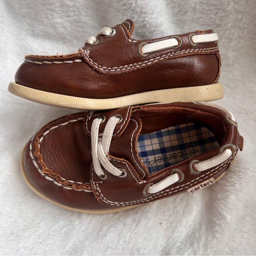 3 for $20 | Baby Boat Shoes | leather look bungee straps size 5 infant/toddler